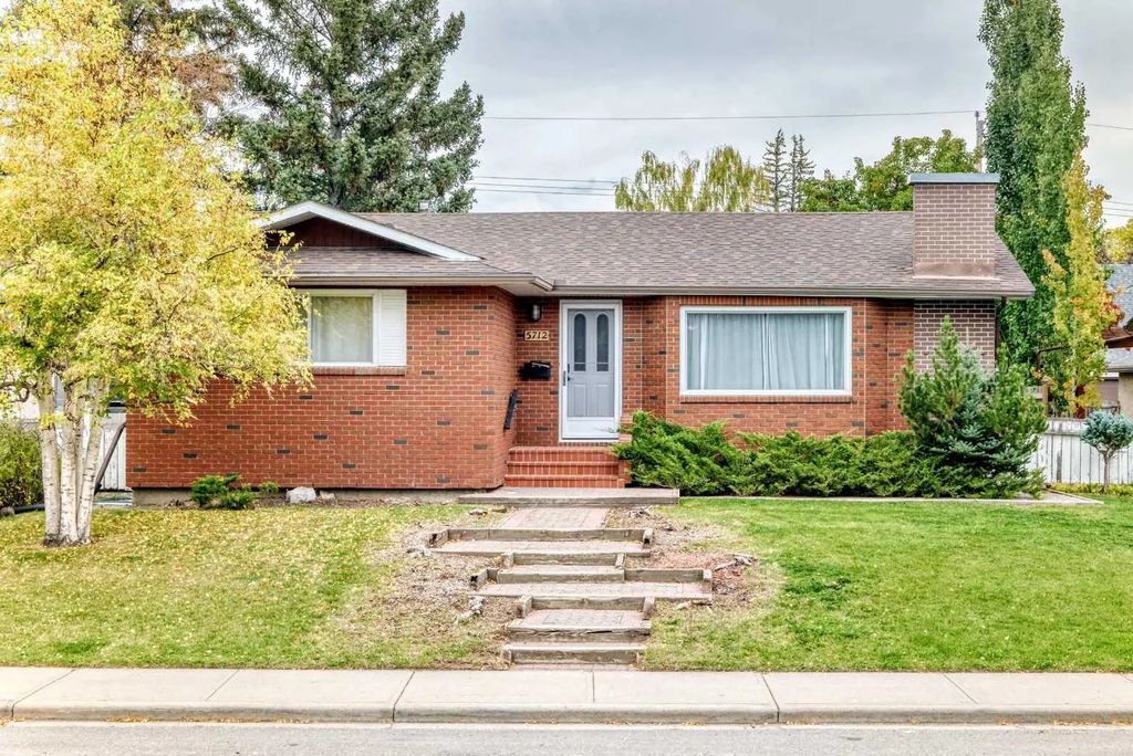 5712 Lakeview Drive Sw, Calgary