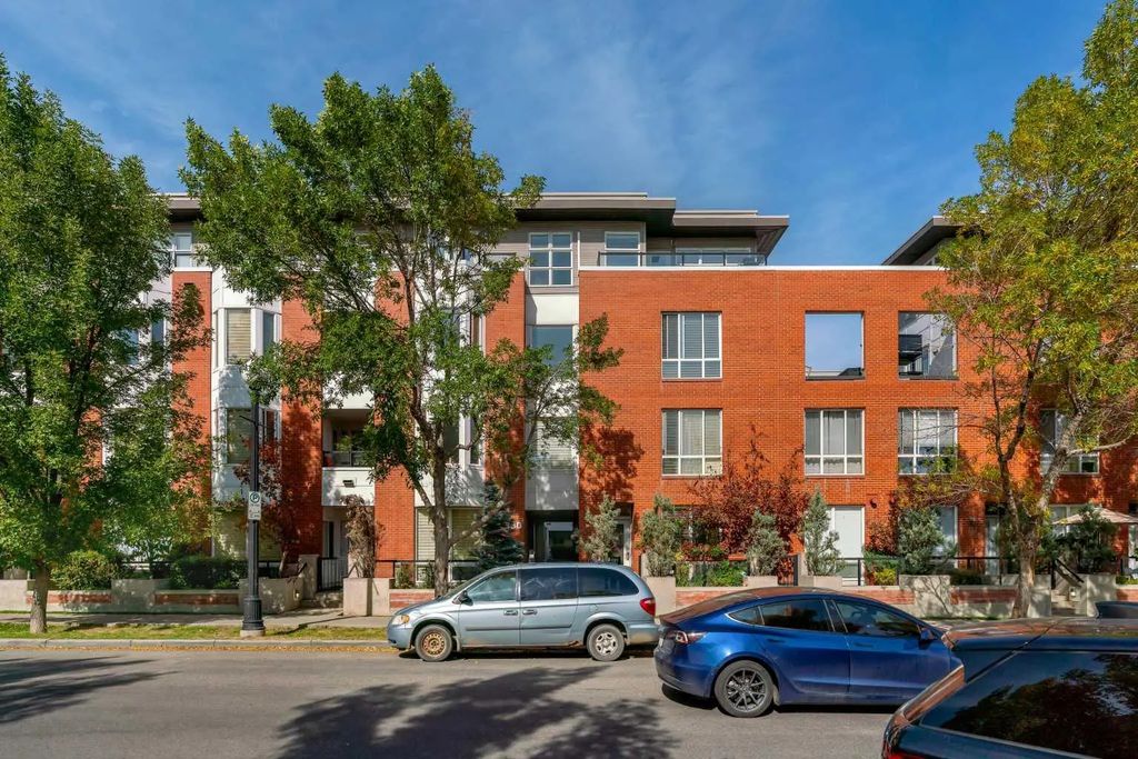 302 830 Centre Avenue Ne, Calgary