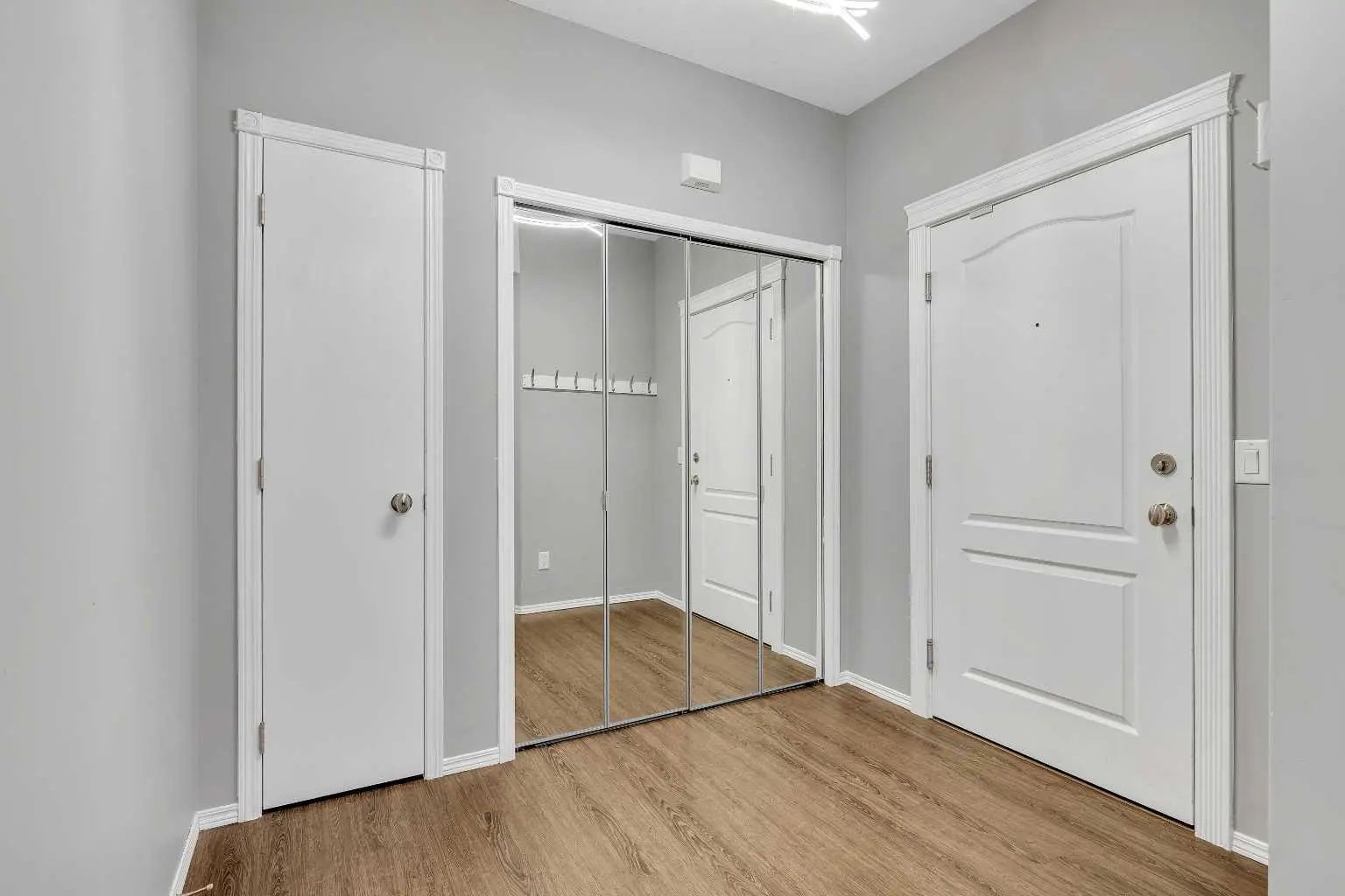 2364 151 Country Village Road Northeast, Calgary – Residential Apartment Listing Photo 2