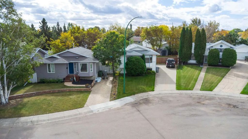4505 30a Street Close , Lloydminster