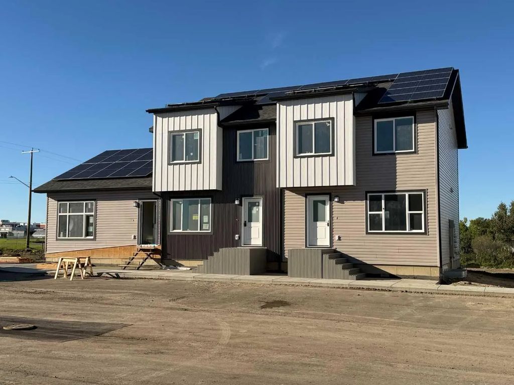 103 475 3 A Street , Picture Butte
