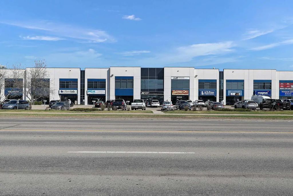 151 4999 43 Street Se, Calgary
