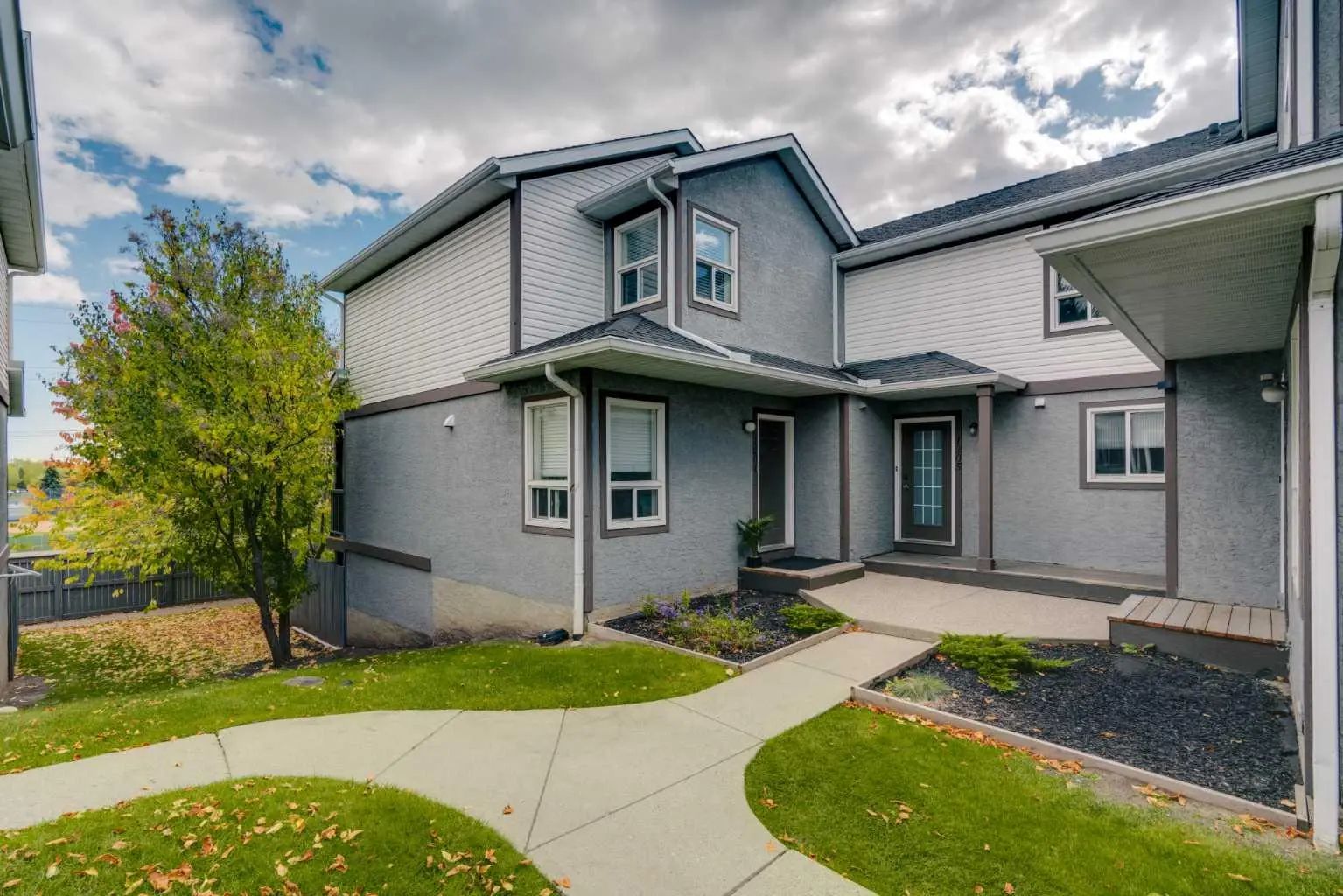 1205 Signal Hill Green Sw Calgary Alberta T3H 2Y4 Signal Hill Details