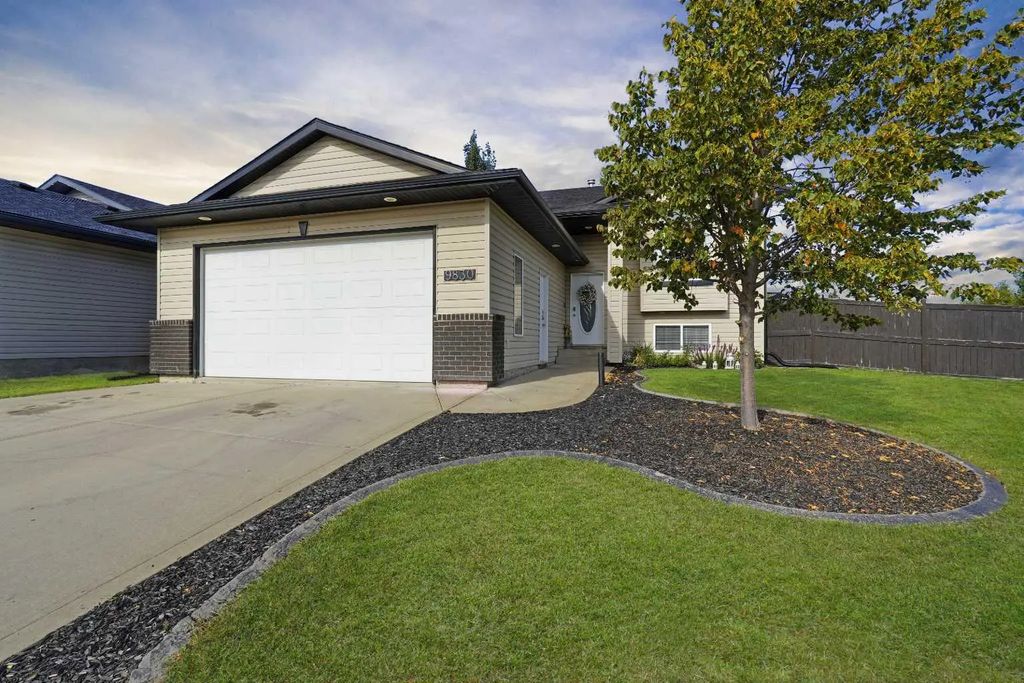 9830 67 Avenue , Grande Prairie