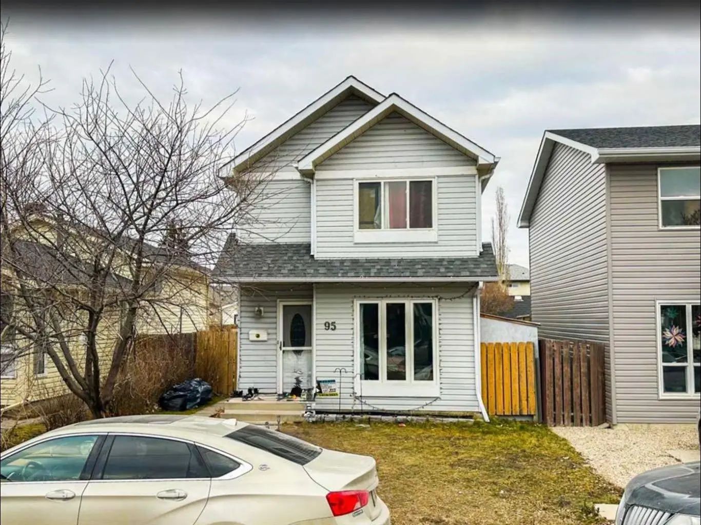 95 Castlegreen Close Ne, Calgary