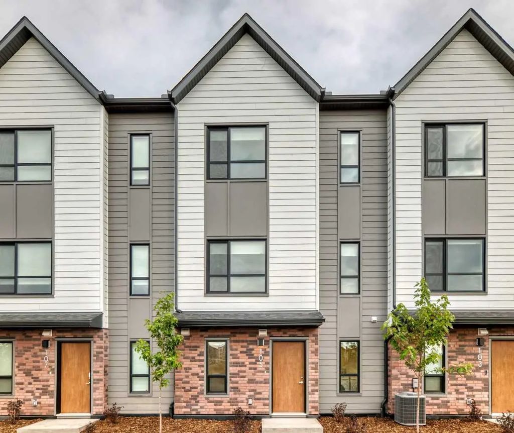 105 20295 Seton Way Se, Calgary