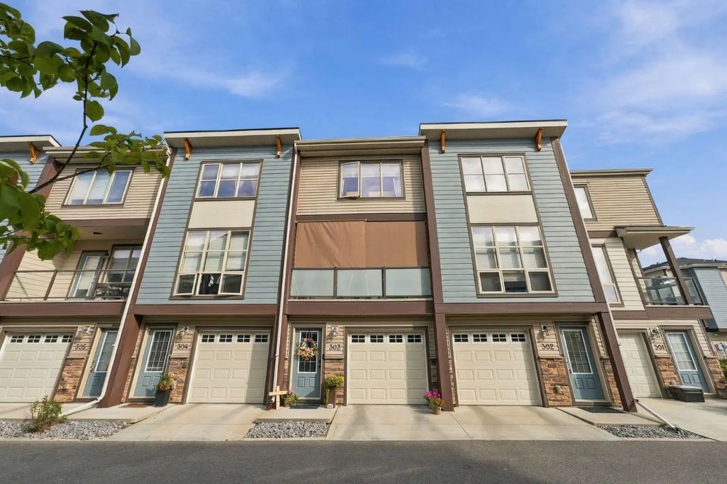 303 125 Caribou Crescent , Red Deer