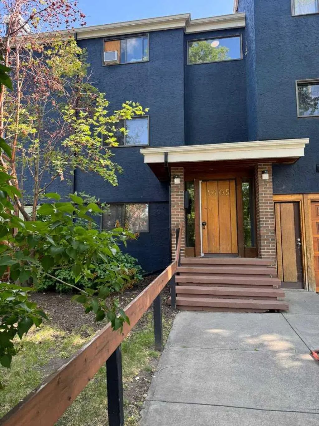 207 1605 16 Avenue Sw, Calgary
