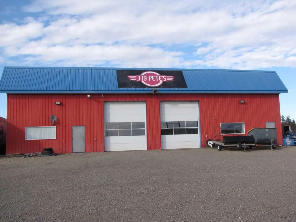 3208 52 Avenue , Innisfail
