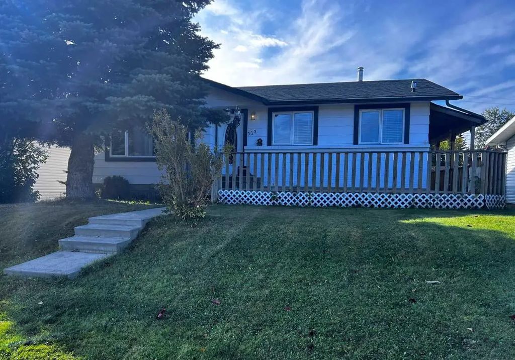 313 3rd Avenue Nw, Slave Lake