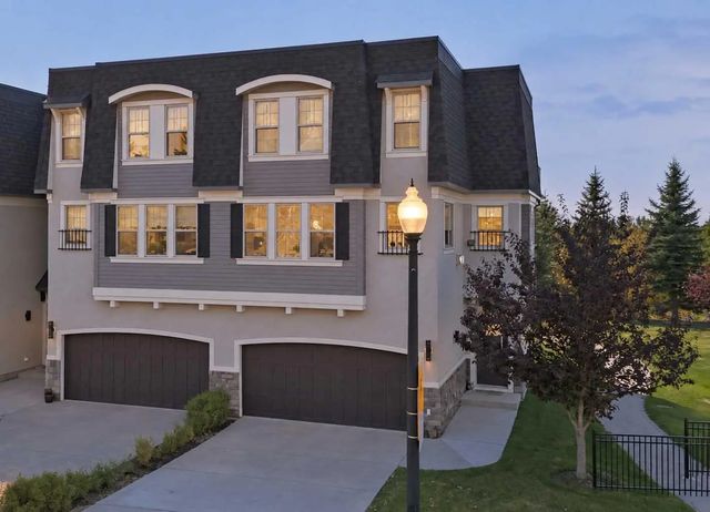 9045 Wentworth Avenue Sw, Calgary