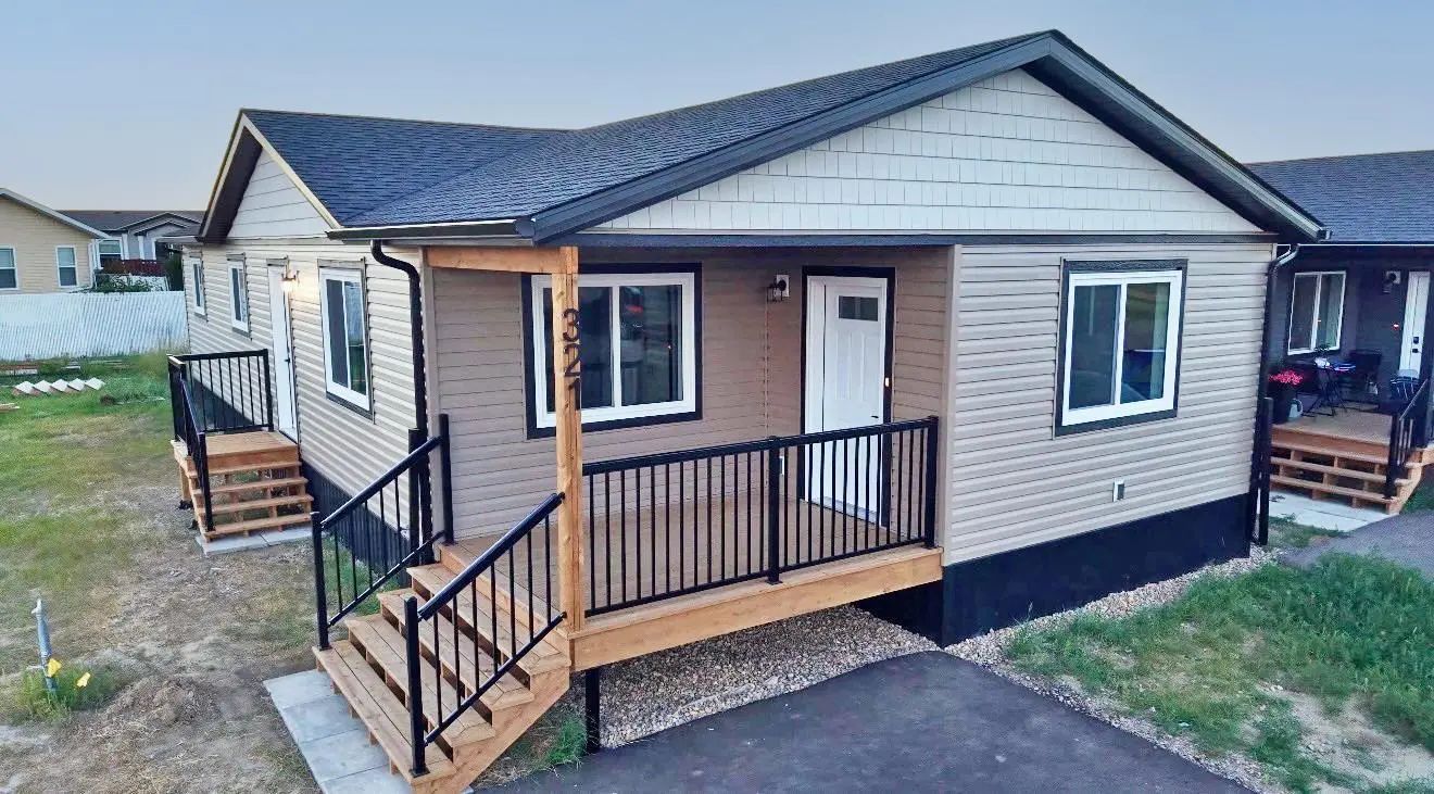 321 20 Street E Brooks Alberta T1R0W9 Meadowbrook Details