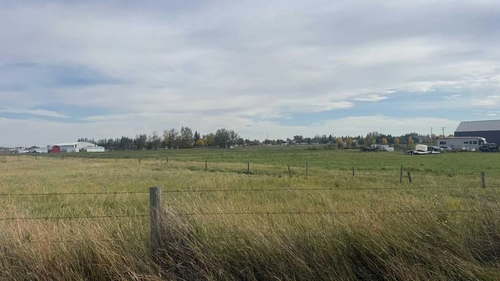 Plan 9310909 Block 203 Lot 6a  , Raymond