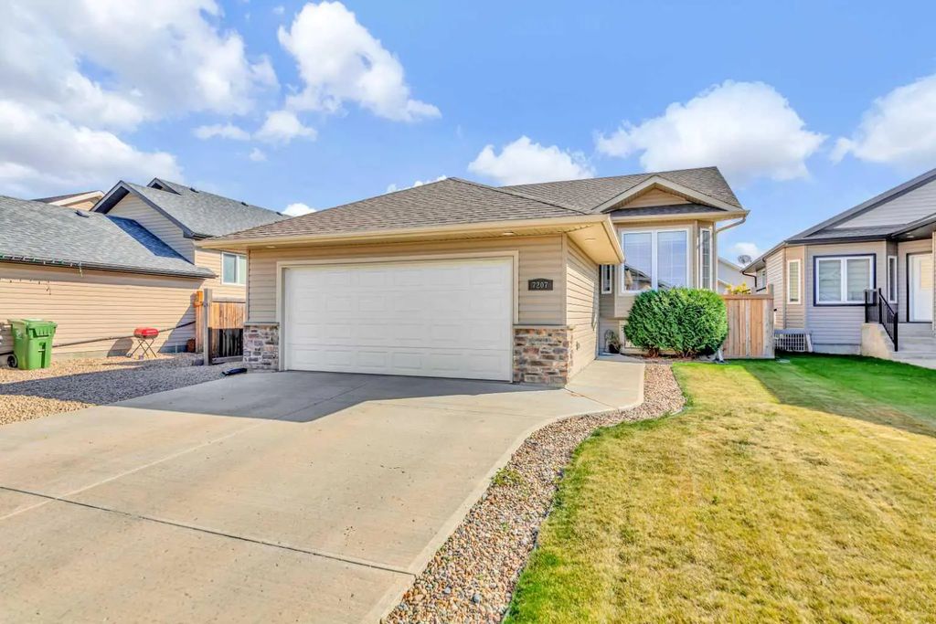 7207 39a Street , Lloydminster