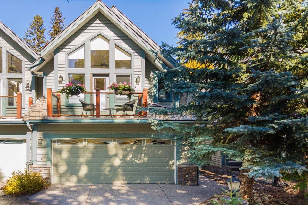 157b Rundle Crescent , Canmore
