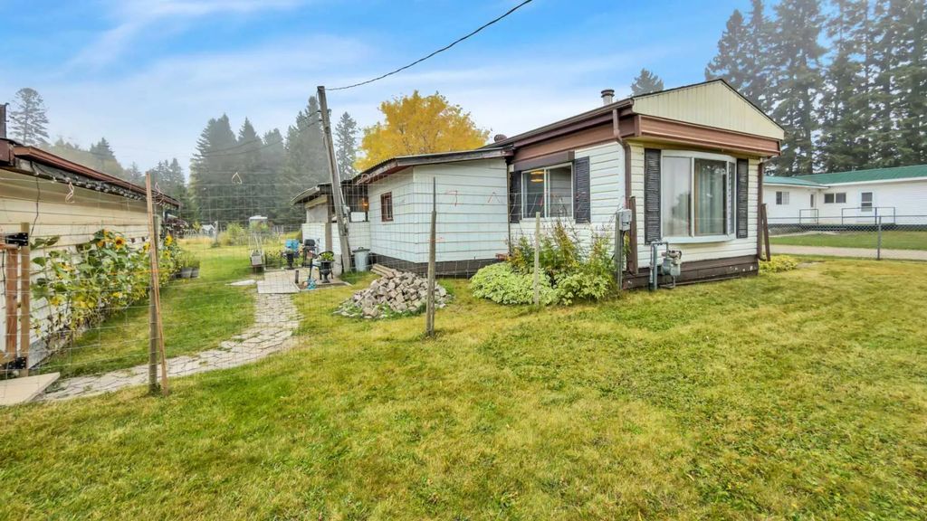 4415 62 Street , Rocky Mountain House