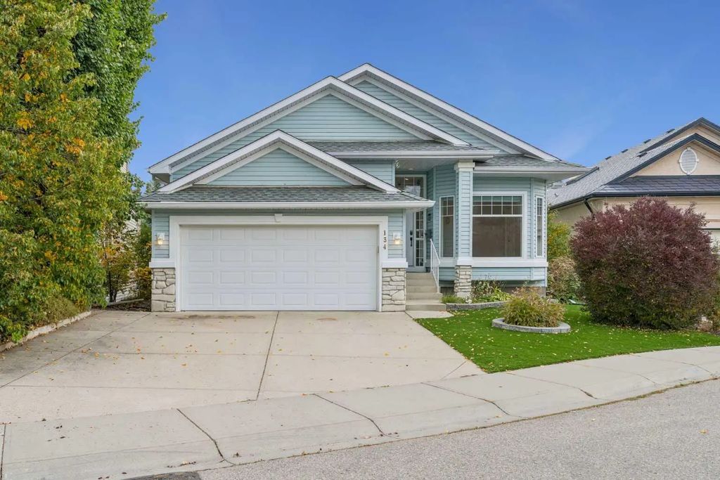 134 Valley Glen Heights Nw, Calgary