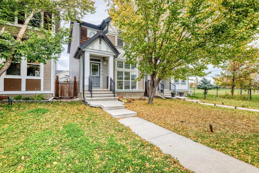 1046 New Brighton Park Se, Calgary