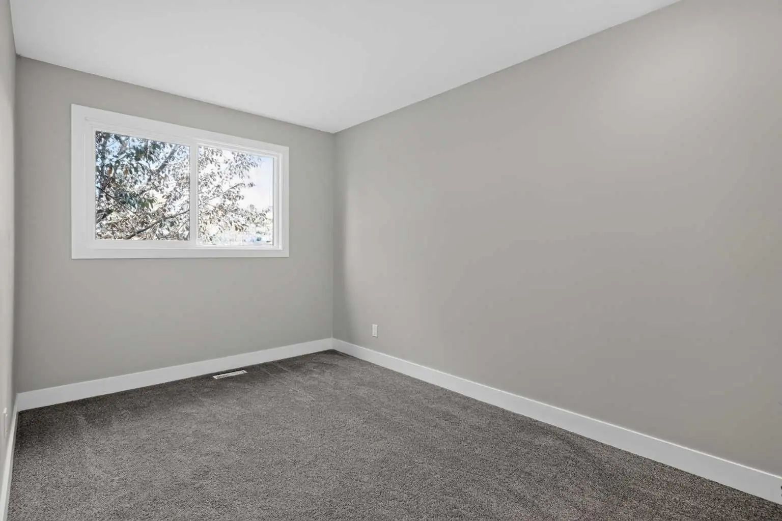 169 Silver Mead Crescent Northwest, Calgary – Residential Detached Listing Photo 23