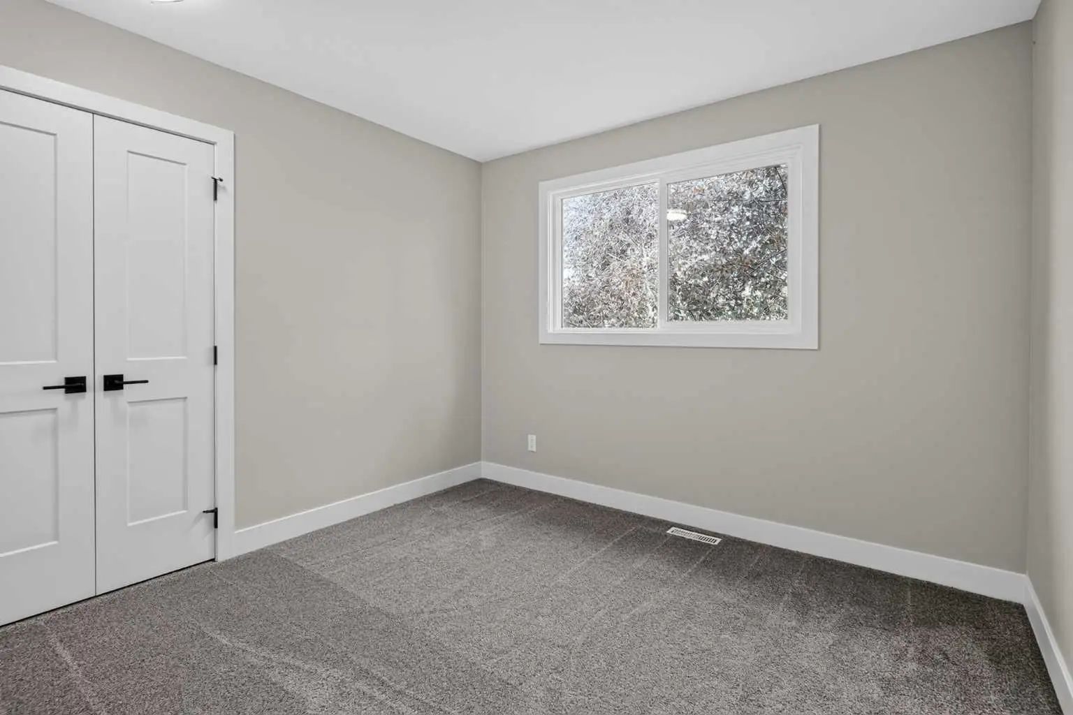 169 Silver Mead Crescent Northwest, Calgary – Residential Detached Listing Photo 28