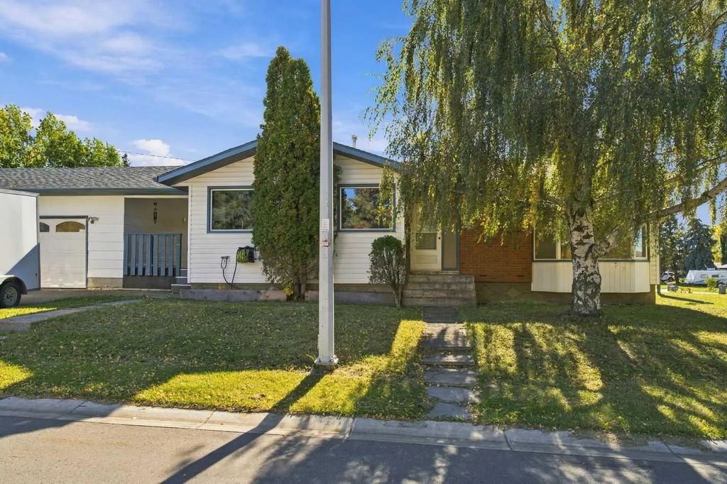 11107 94 Street , Grande Prairie