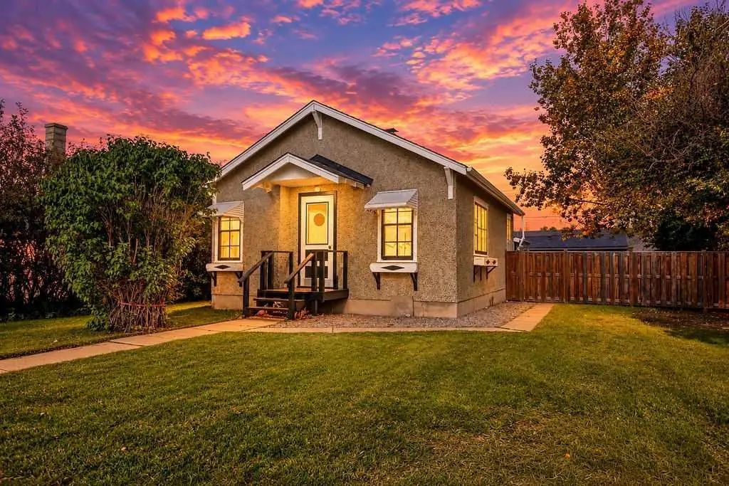 2308 24 Street , Nanton