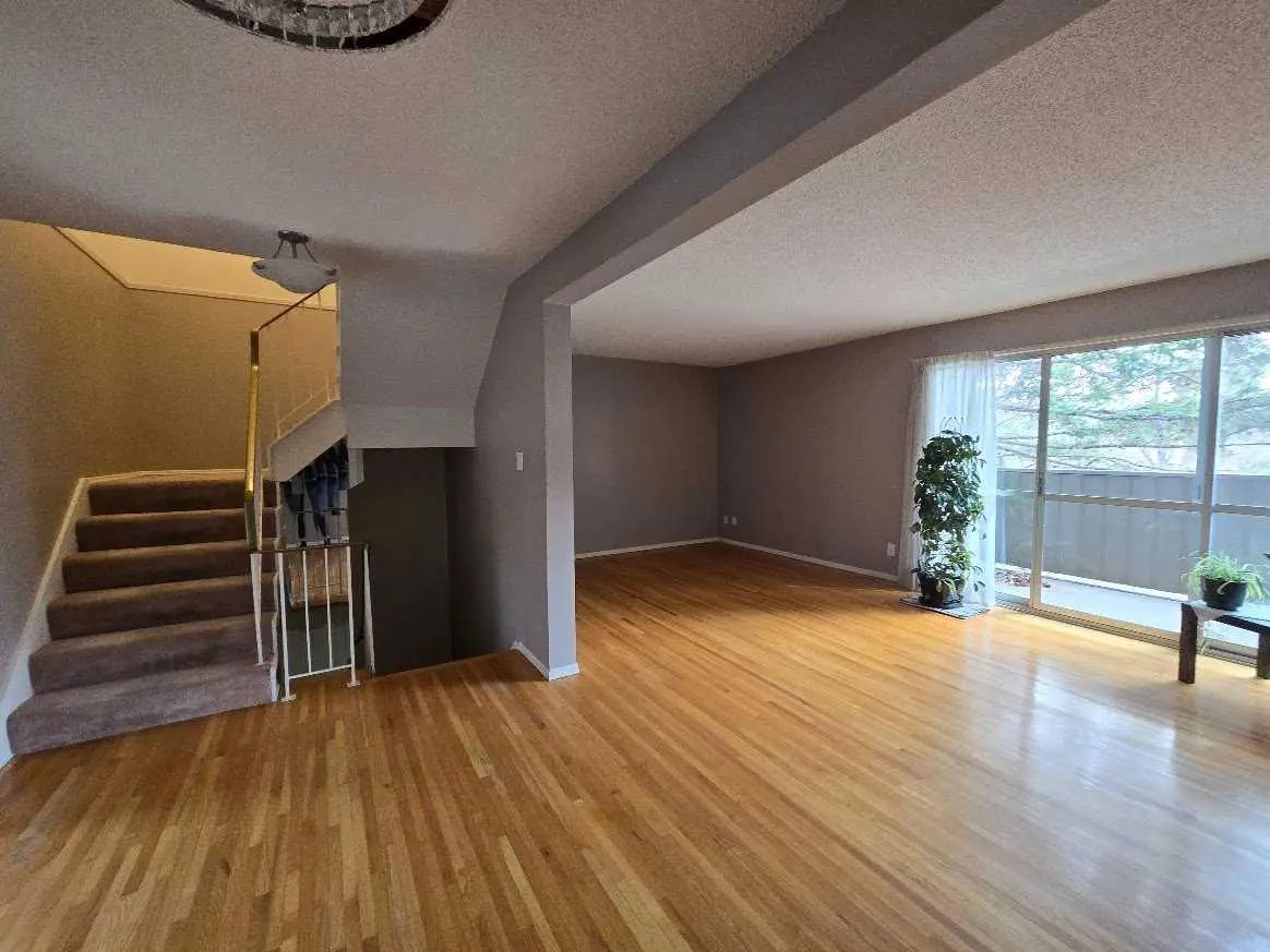 1501 9803 24 Street Southwest, Calgary – Residential Row/Townhouse Listing Photo 4
