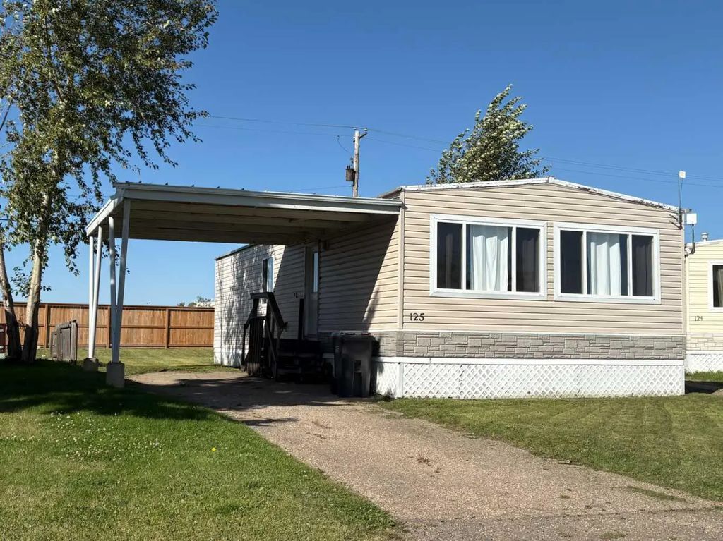 125 5308 57 Street E, Lloydminster