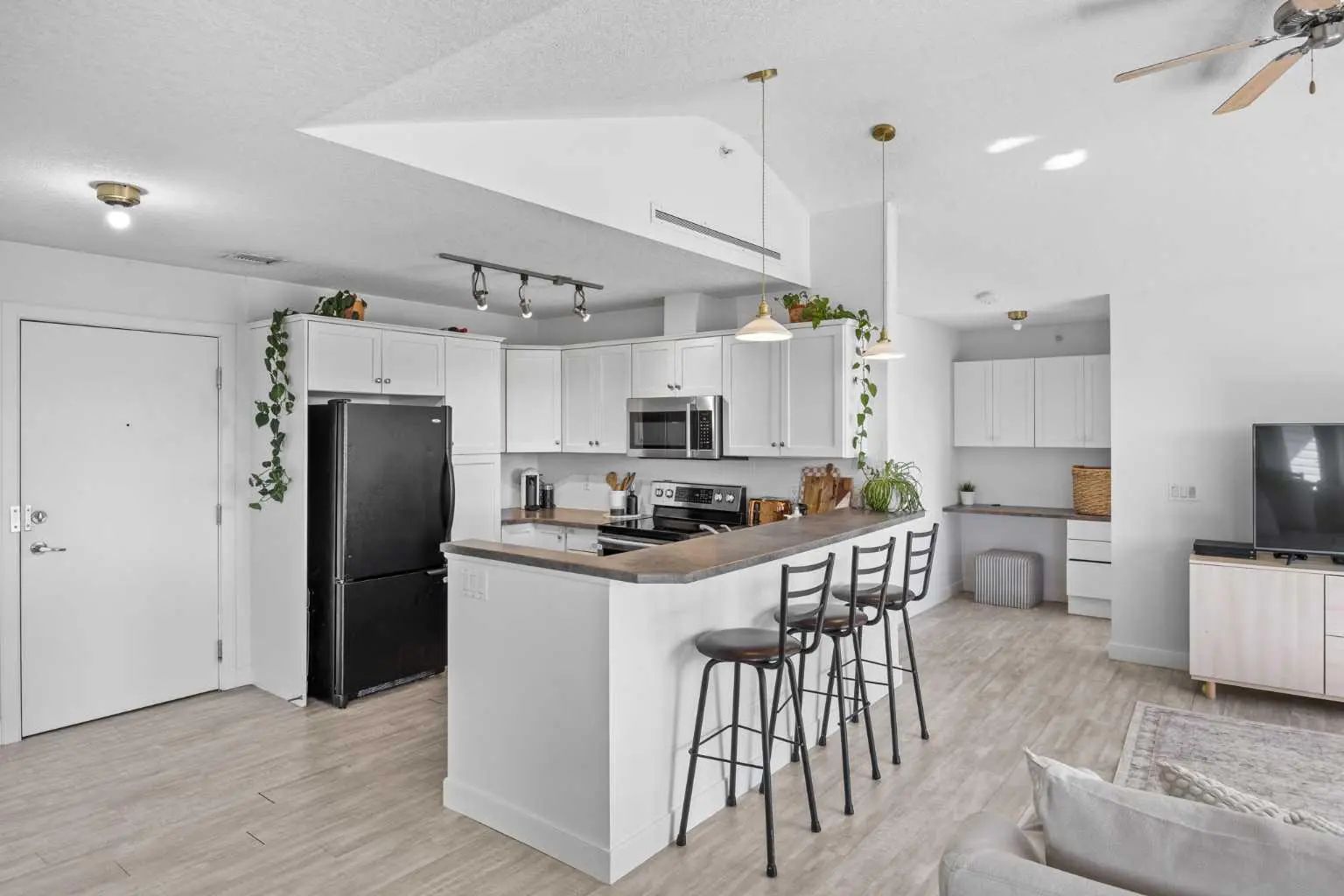 408 1414 17 Street Southeast, Calgary – Residential Apartment Listing Photo 10