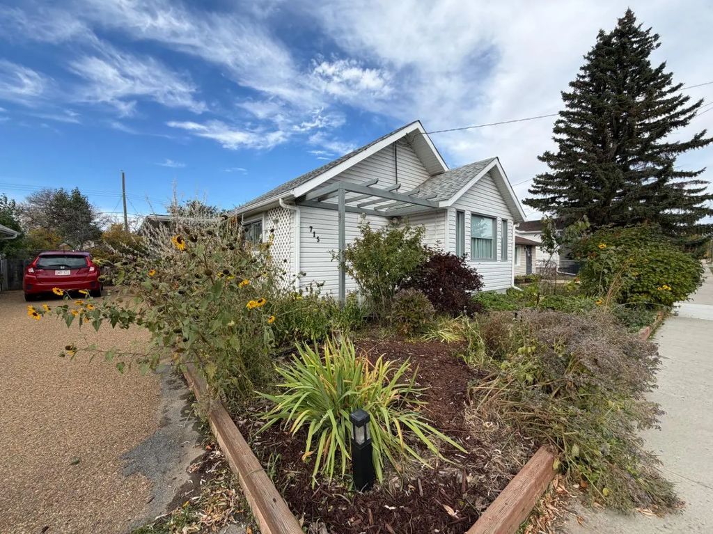715 1 Street Sw, Drumheller