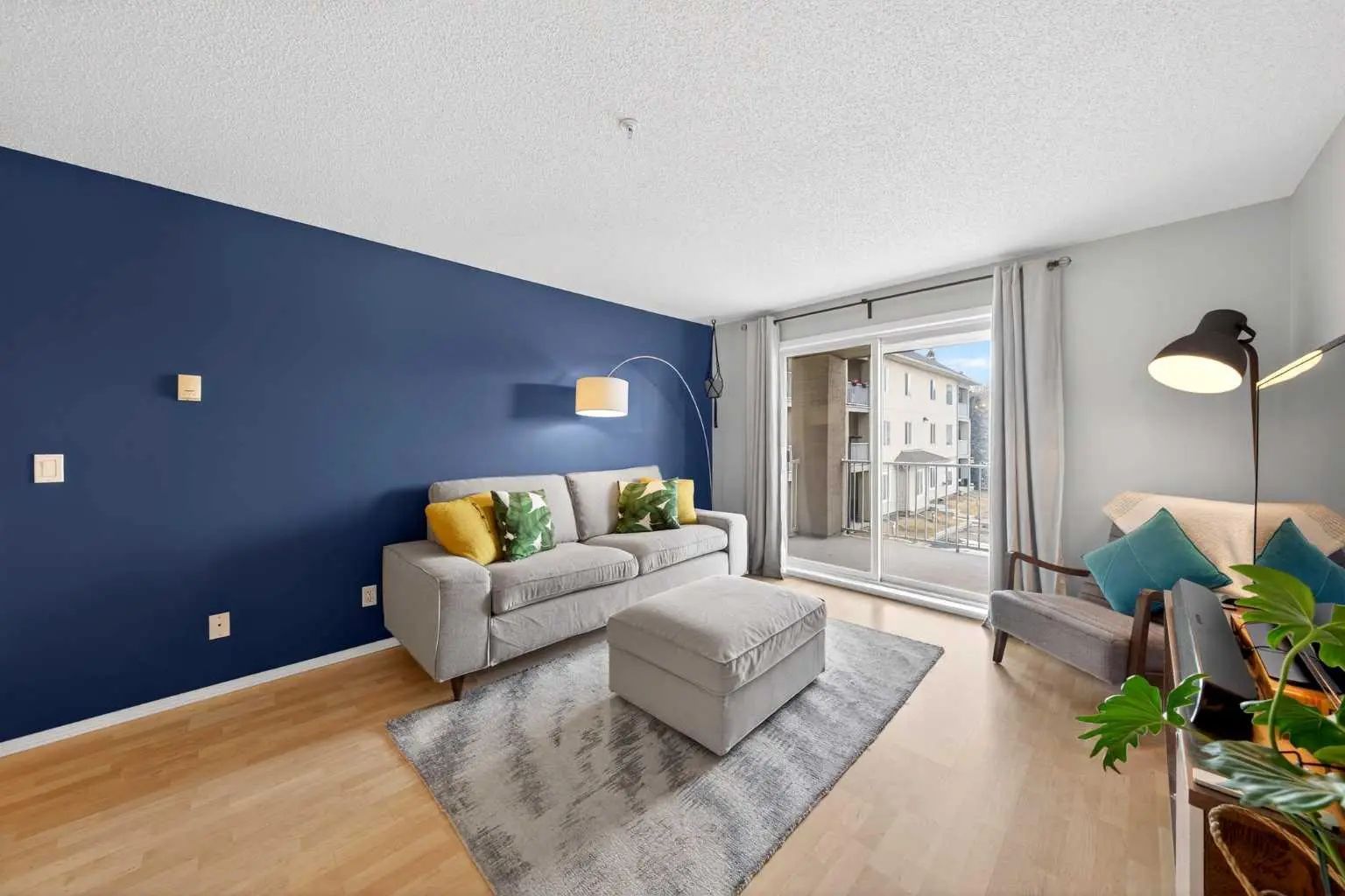 Residential Home for Sale in Calgary, Alberta