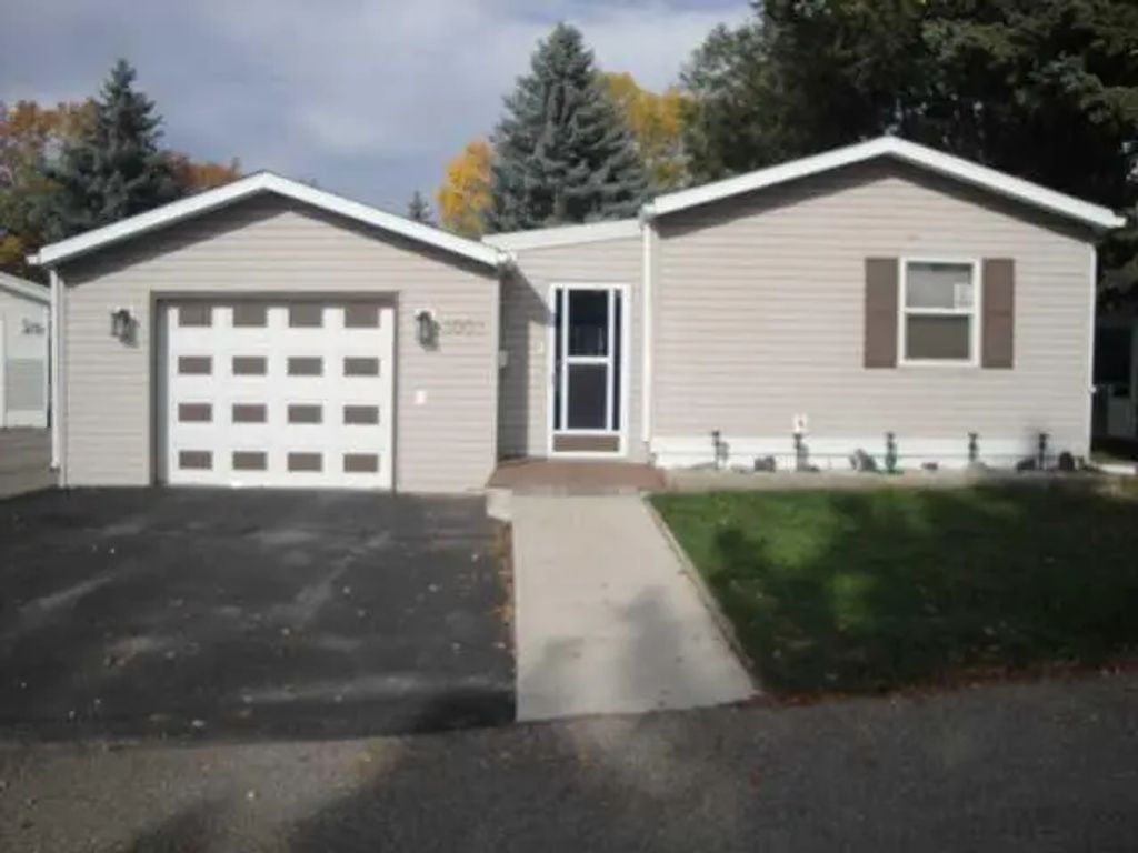 3002 29th Street S, Lethbridge