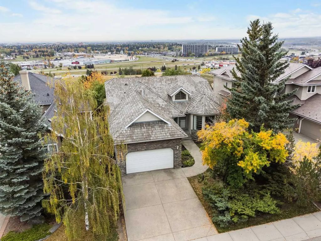 2944 Signal Hill Drive Sw, Calgary