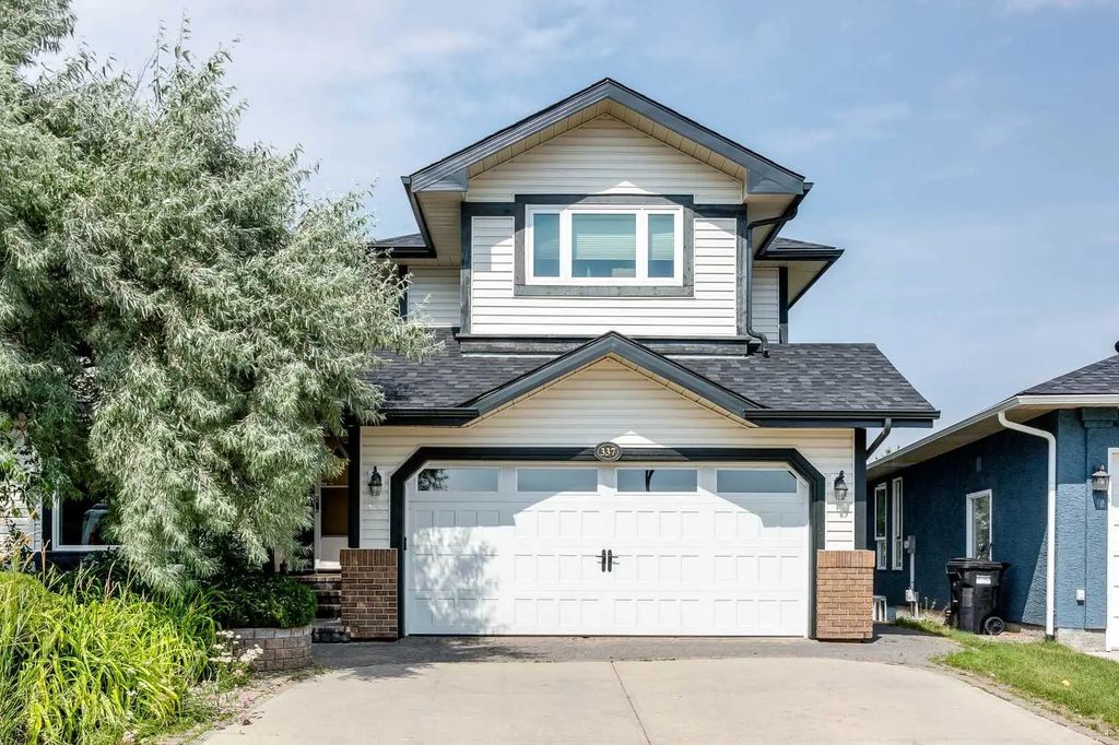 337 Sandringham Court Nw, Calgary