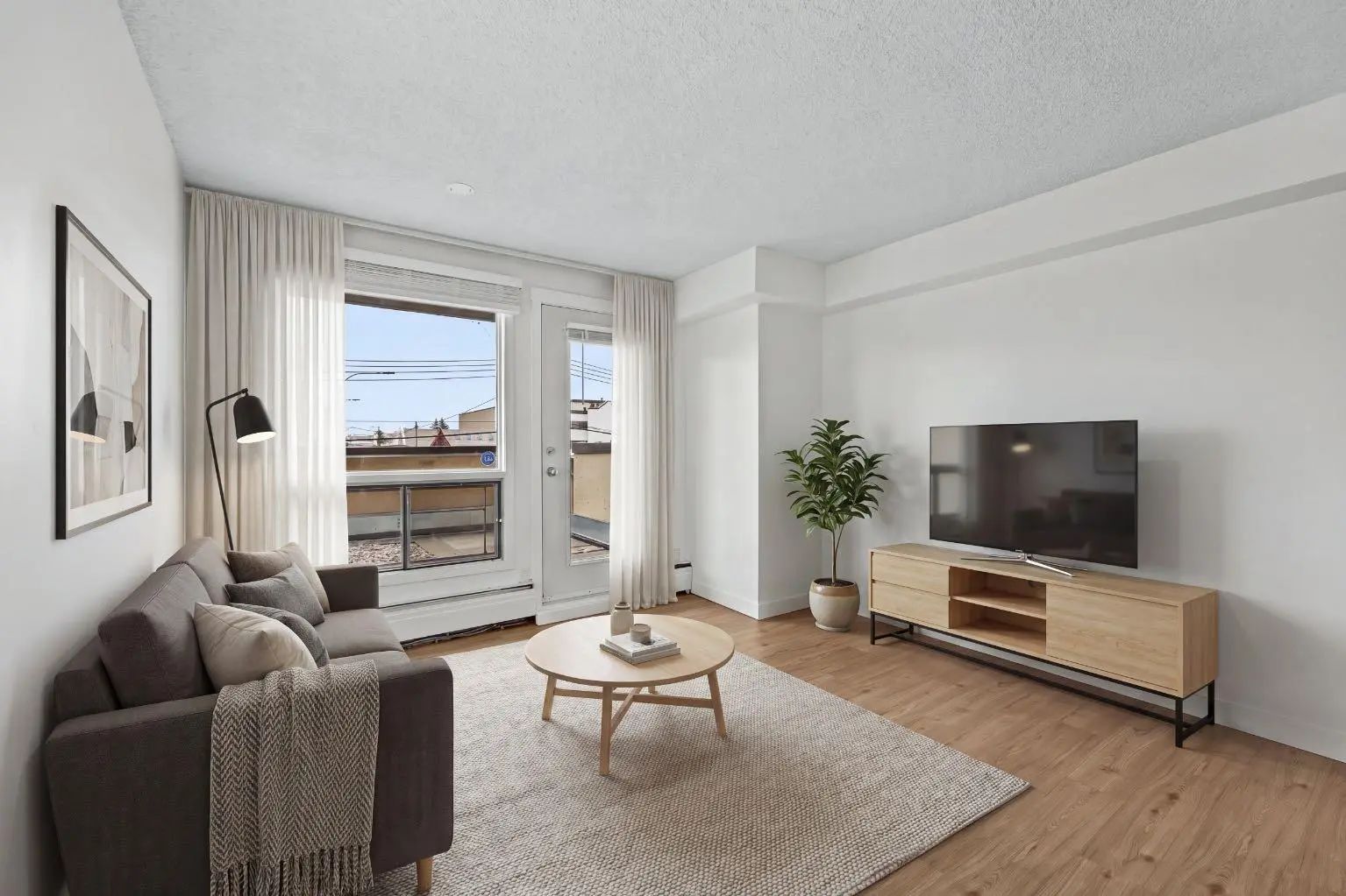 208 1334 12 Avenue Sw Calgary Alberta T3C 3R9 Beltline Details