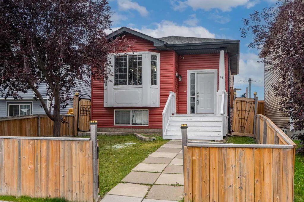 65 Martinvalley Road Ne, Calgary