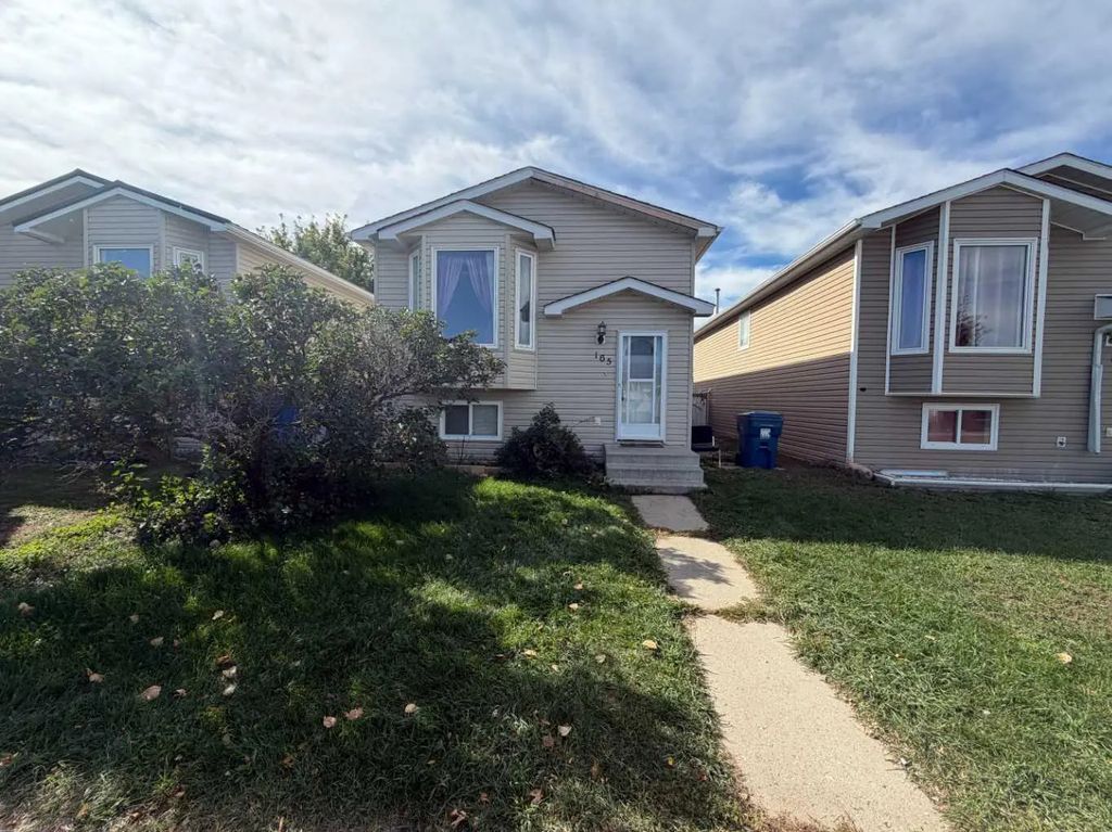 165 Upland Boulevard , Brooks