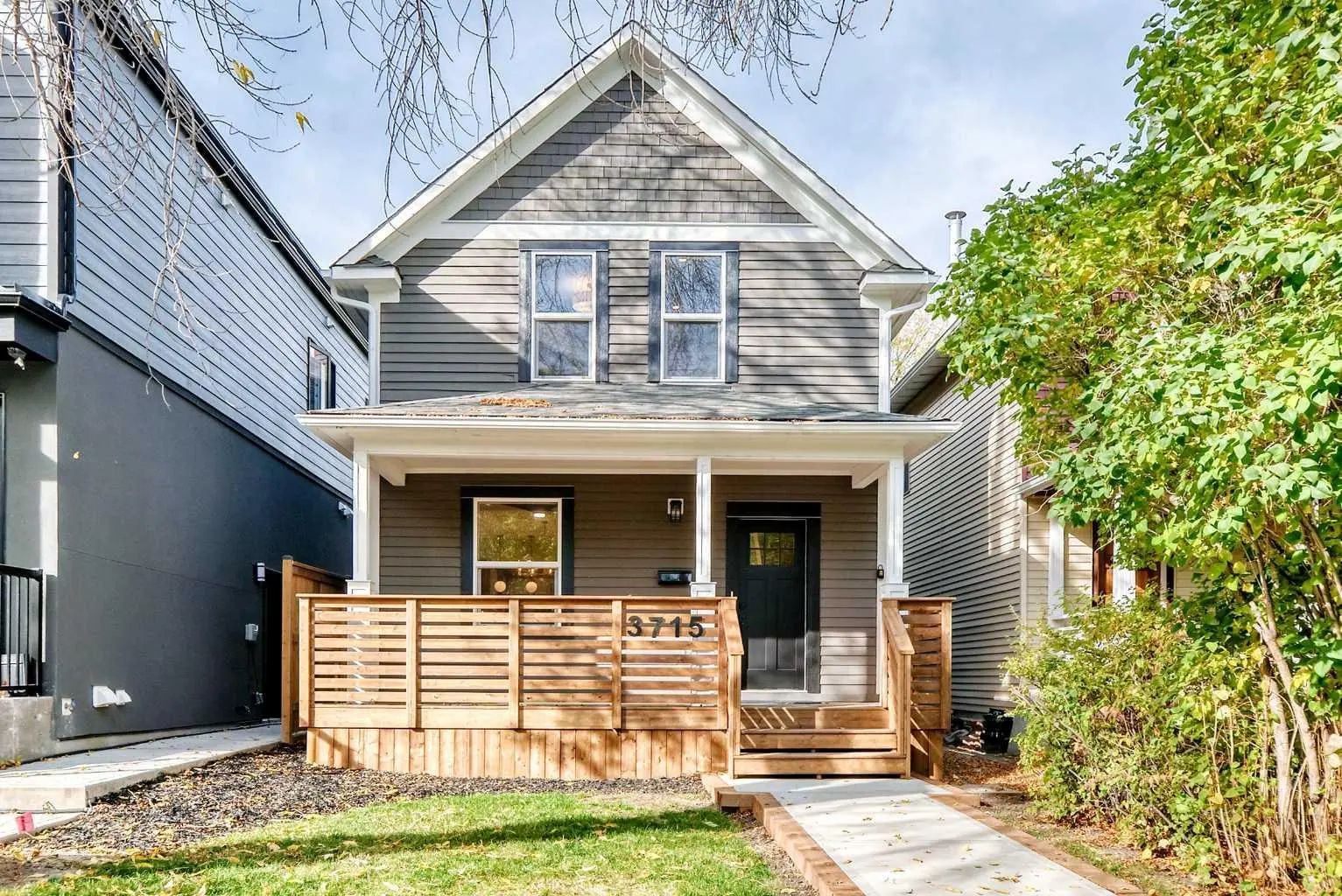 Modern suburban home in Evanston