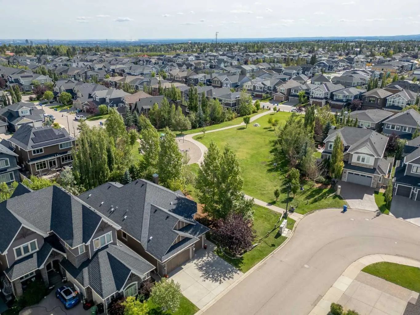 123 West Grove Rise Southwest, Calgary – Residential Detached Listing Photo 5