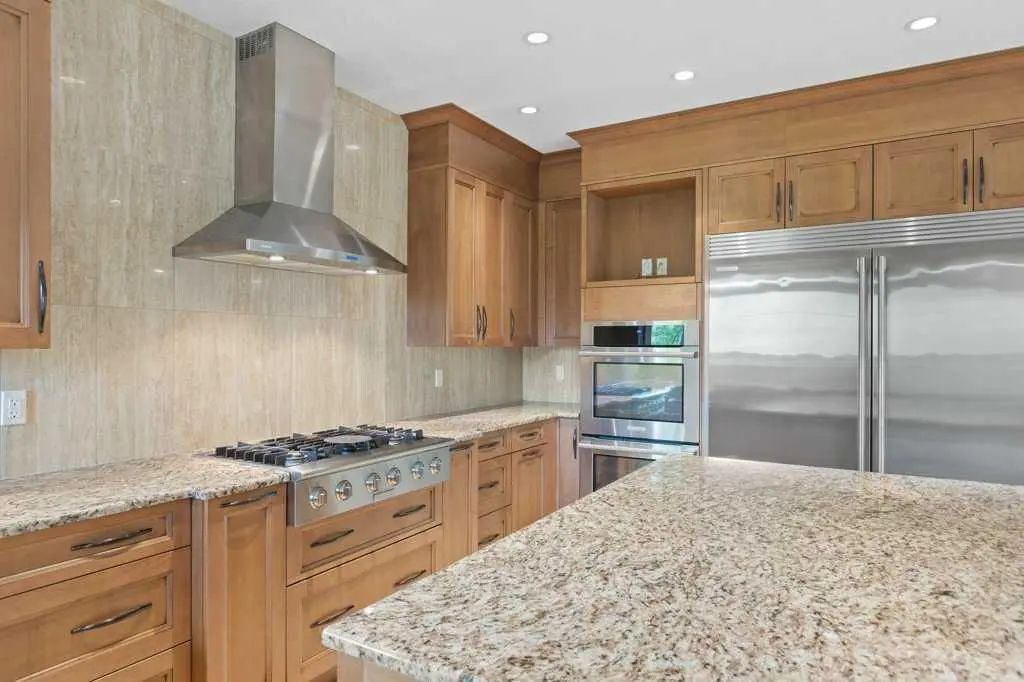 123 West Grove Rise Southwest, Calgary – Residential Detached Listing Photo 9