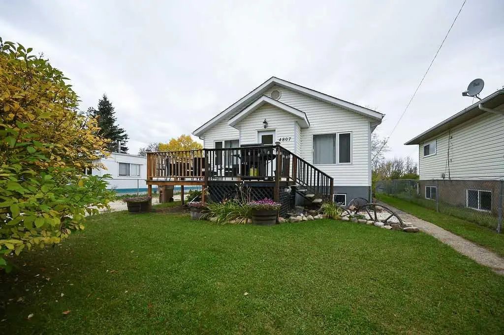 4807 42 Street , Athabasca