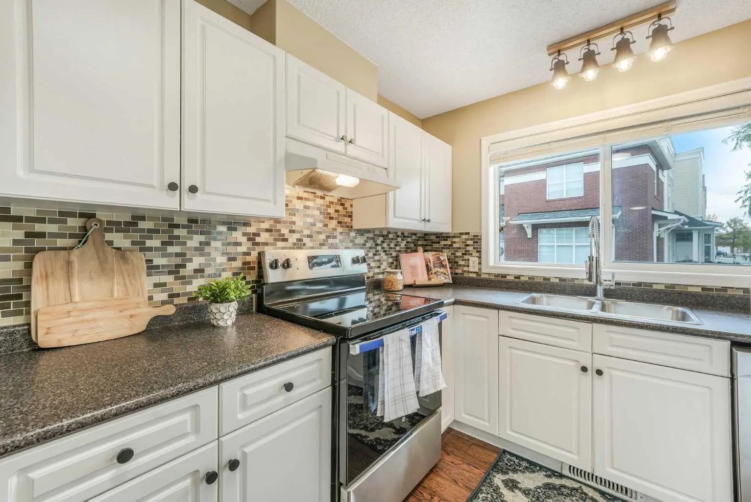 128 Promenade Way Southeast, Calgary – Residential Row/Townhouse Listing Photo 10