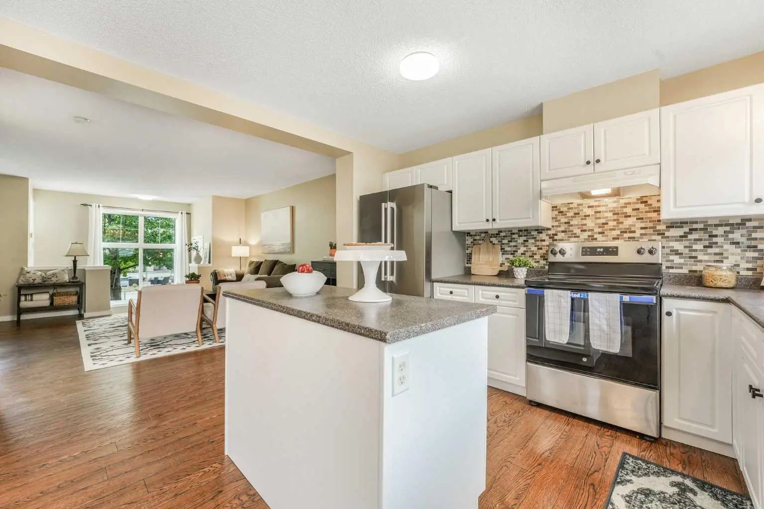 128 Promenade Way Southeast, Calgary – Residential Row/Townhouse Listing Photo 11