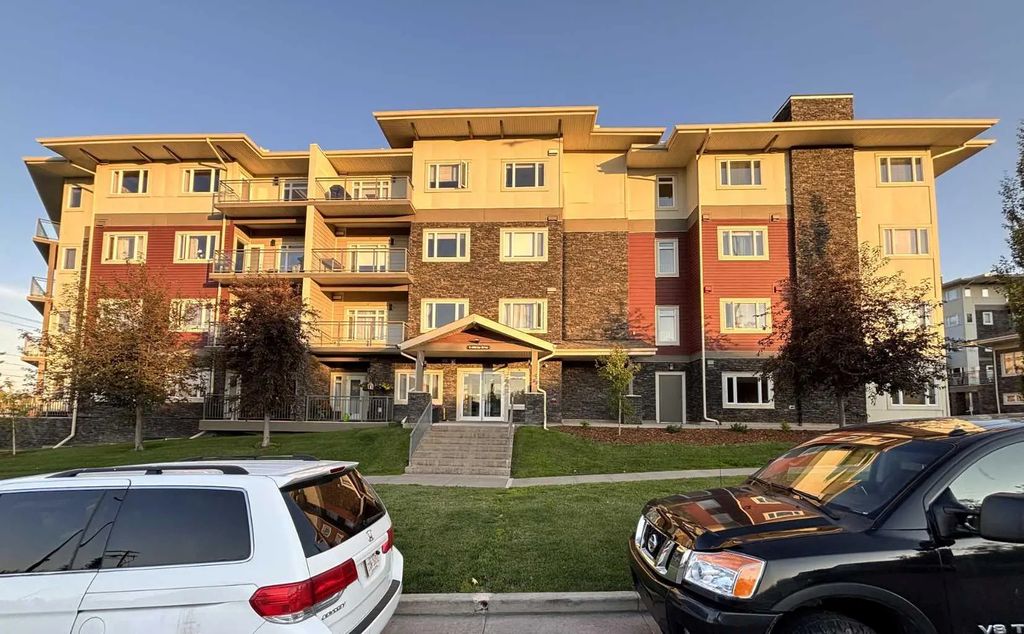 212 11 Millrise Drive Sw, Calgary