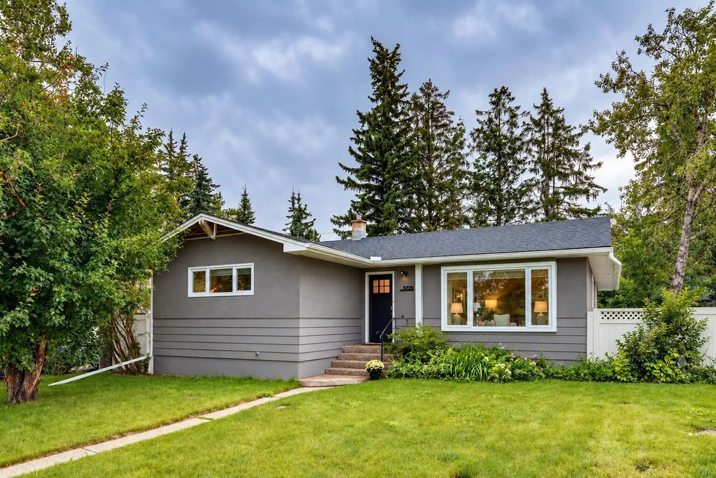 5327 17 Avenue Sw, Calgary