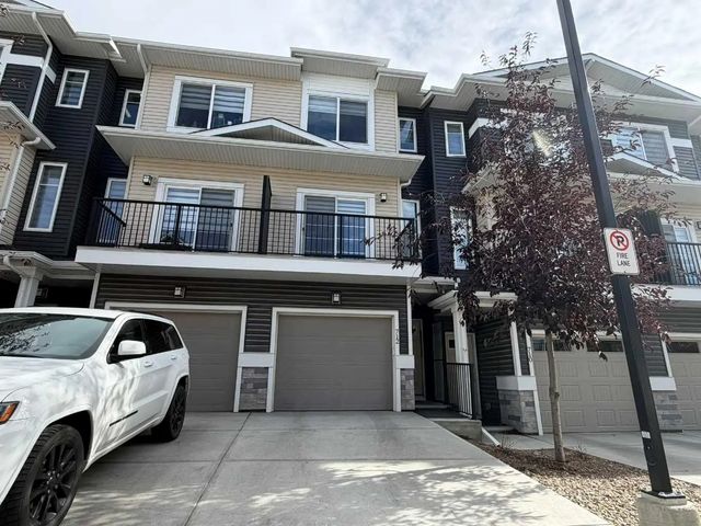 712 Sage Hill Grove Nw, Calgary