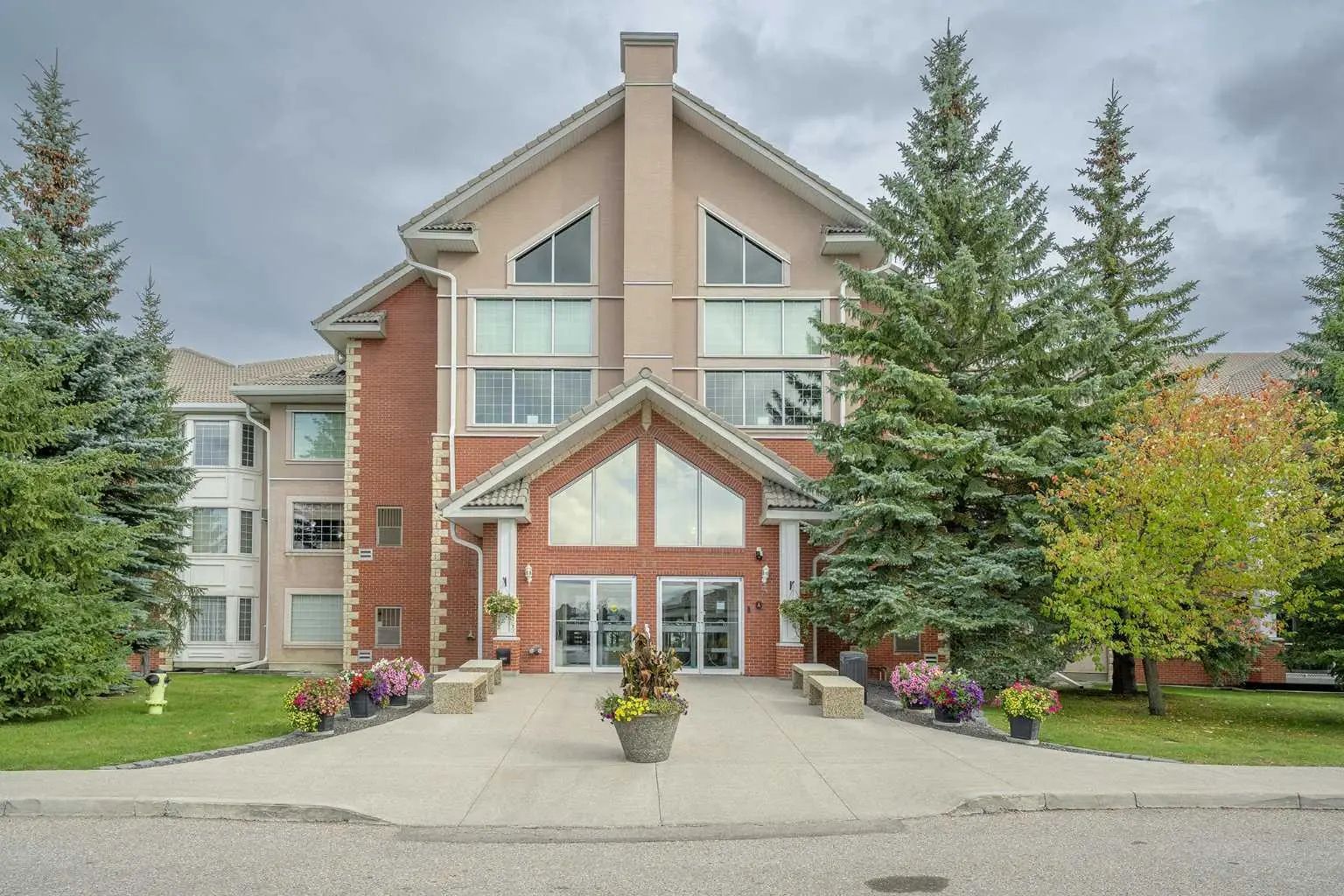 Photo for MLS®# A2348792 - home for sale at 222 6868 Sierra Morena Boulevard Southwest, Signal Hill, Calgary Alberta