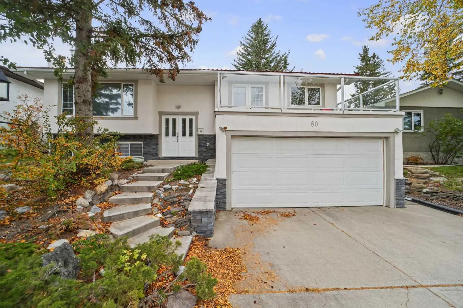 60 Silverview Way Nw Calgary Alberta T3B 3J8 Silver Springs Details