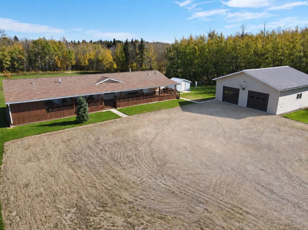 57315 Range Road 85  , Rural Lac Ste. Anne County