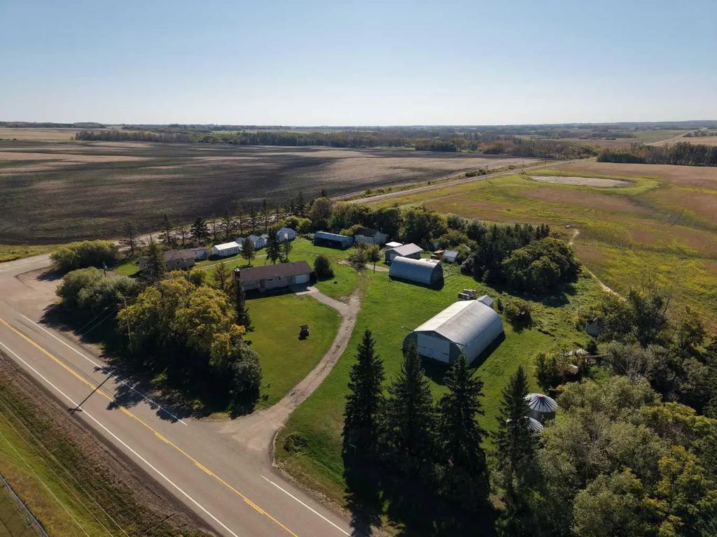 6301 Twp Rd 560  , Rural St. Paul No. 19, County of